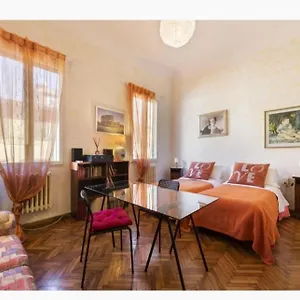 https://apartment-3giglifirenze-santamarianovella.it-tuscanyhotel.com