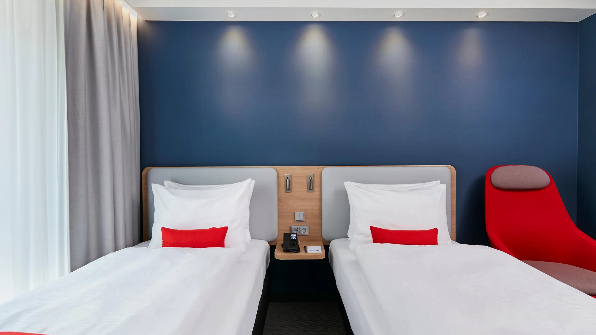 Hotel Holiday Inn Express - Berlin - Alexanderplatz By Ihg