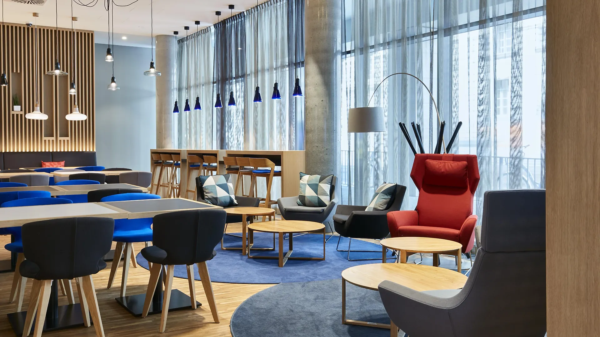 Holiday Inn Express - Berlin - Alexanderplatz By Ihg