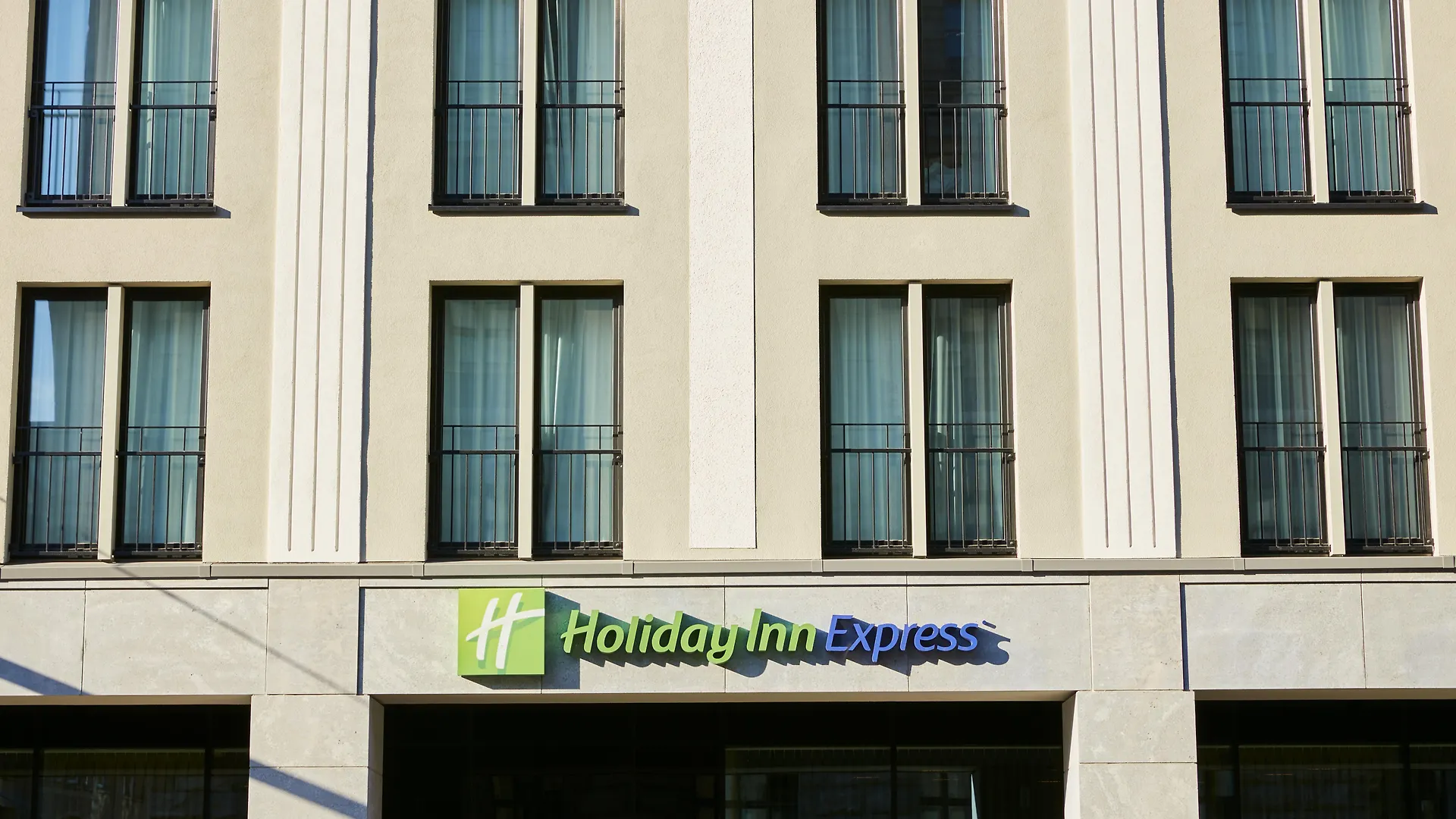 Holiday Inn Express - Berlin - Alexanderplatz By Ihg Germany