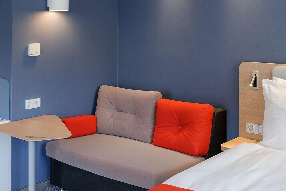 Holiday Inn Express - Berlin - Alexanderplatz By Ihg 3*,